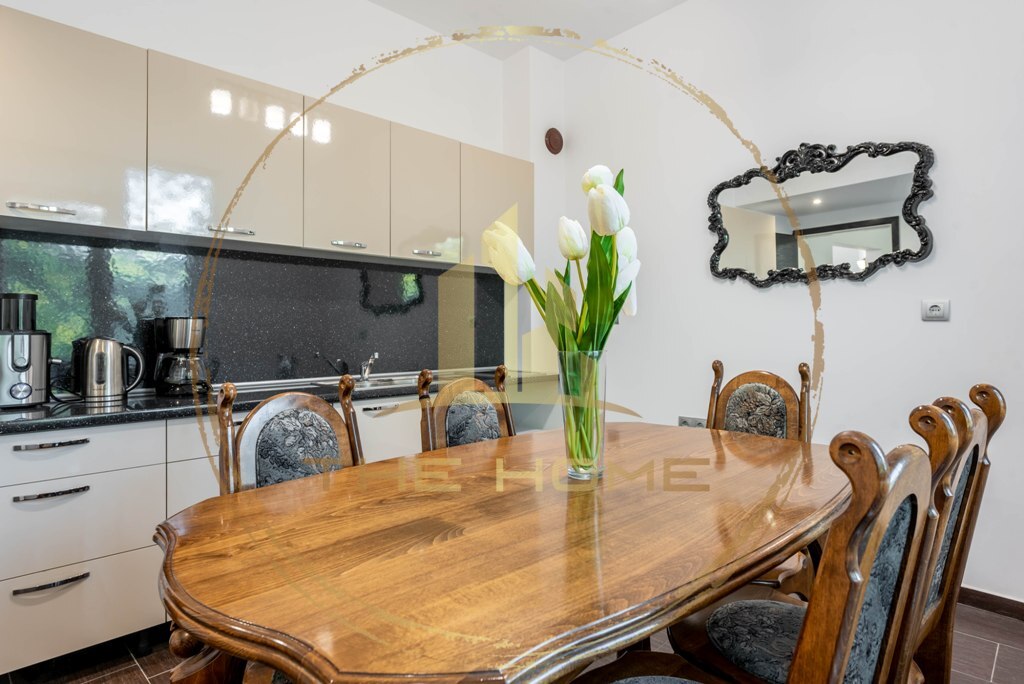 property header pic